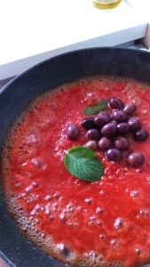 pomodoro e olive taggiasche