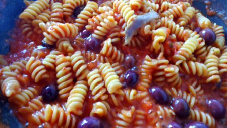 Acciuga e fusilli